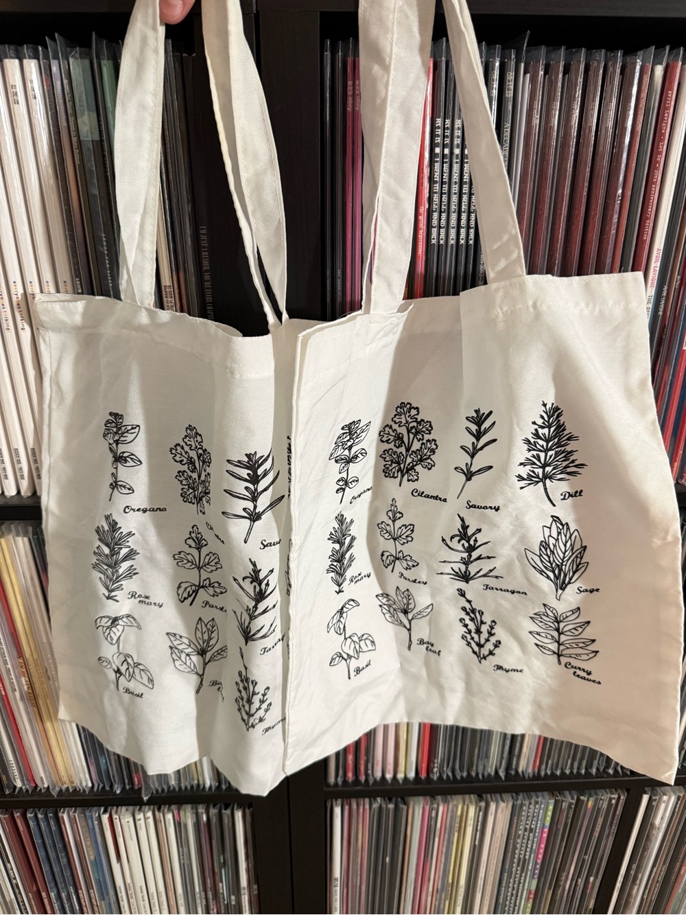 Herb Print Canvas Tote Bag in Natural/Black